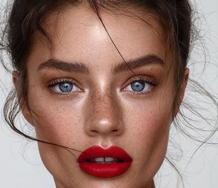 Redish makeup collection