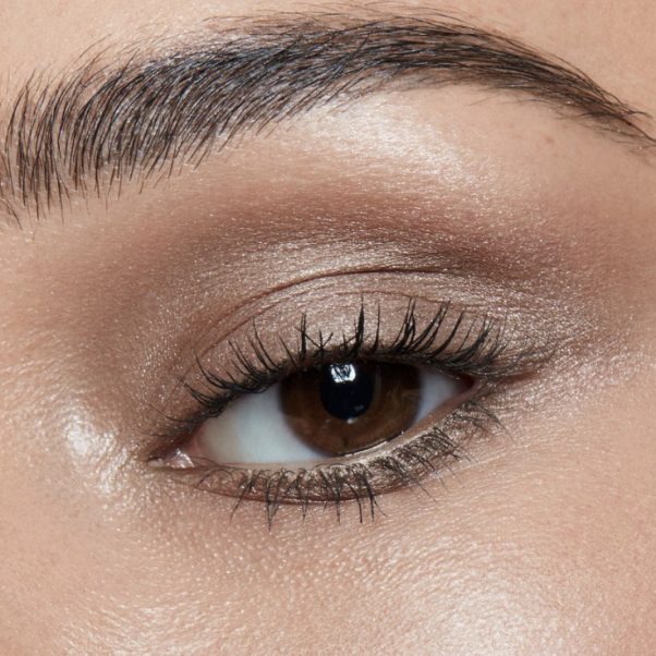 Magic Star Eyeshadow 301_Alperton