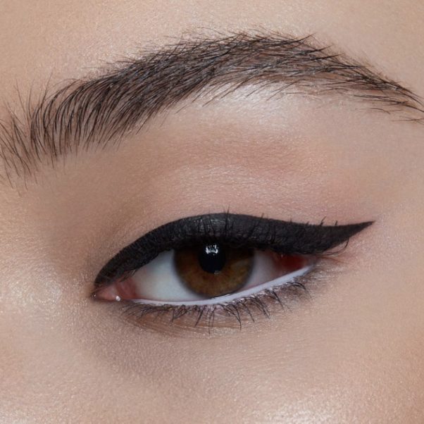 مداد چشم کهل کژال پیپا- ۸۲۱ Pippa True Kohl Kajal Eyeliner 821-white Navy