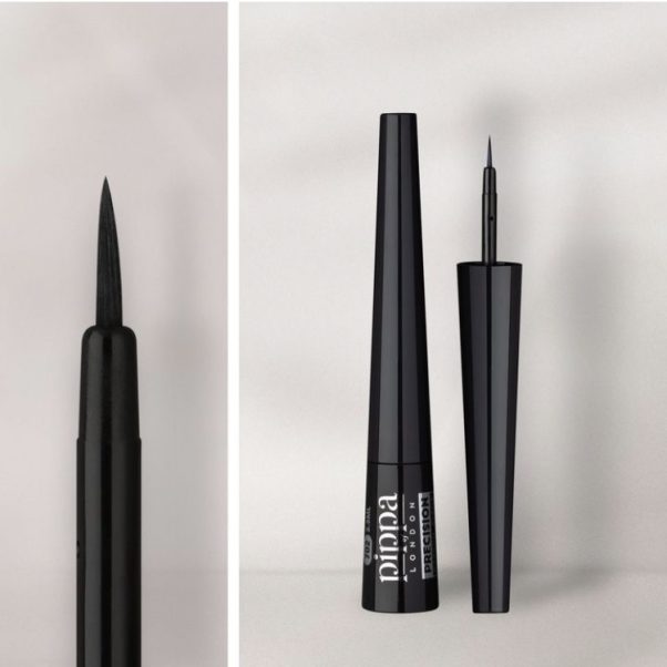 خط چشم مویی 702 پیپا Precision carbon black Dipliner 702 Pippa